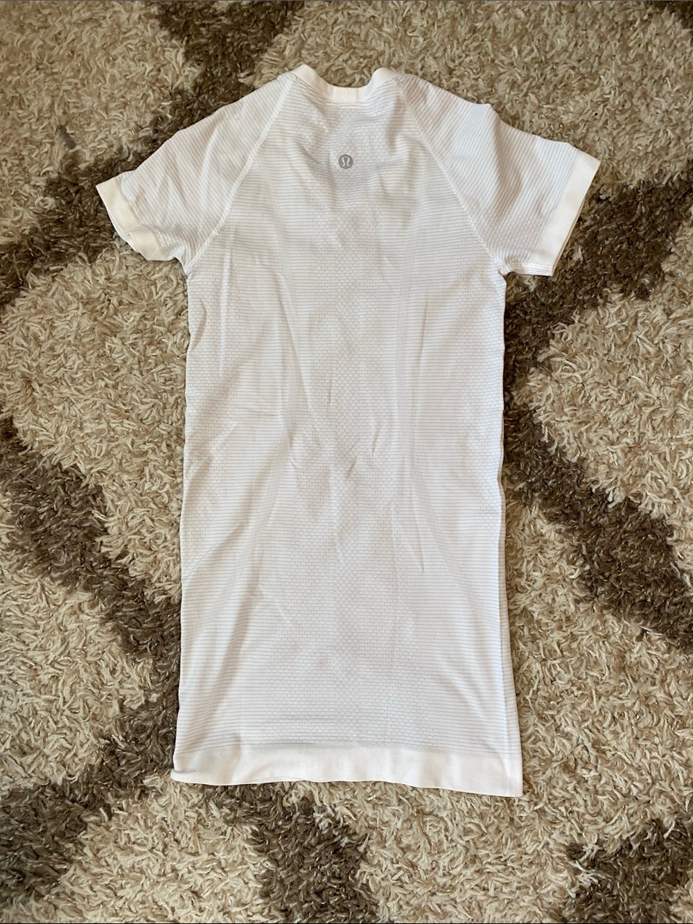 Lululemon Swftly SS crew